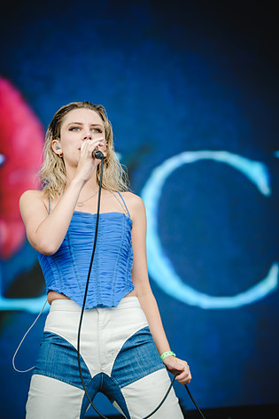 2022-07-03 - Wolf Alice från Lollapalooza, Stockholm