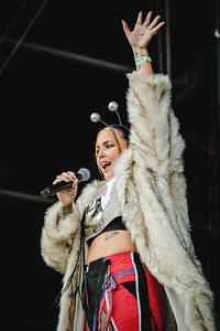 2022-07-03 - Miriam Bryant från Lollapalooza, Stockholm