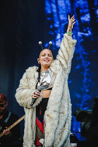 2022-07-03 - Miriam Bryant från Lollapalooza, Stockholm