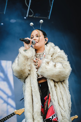2022-07-03 - Miriam Bryant från Lollapalooza, Stockholm