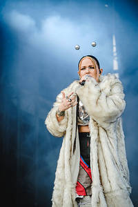 2022-07-03 - Miriam Bryant från Lollapalooza, Stockholm
