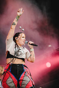 2022-07-03 - Miriam Bryant från Lollapalooza, Stockholm