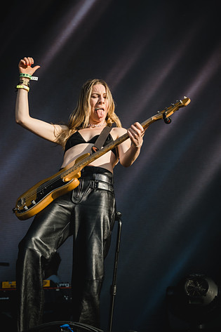 2022-07-03 - Haim från Lollapalooza, Stockholm