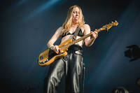 2022-07-03 - Haim från Lollapalooza, Stockholm