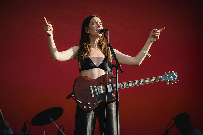 2022-07-03 - Haim från Lollapalooza, Stockholm