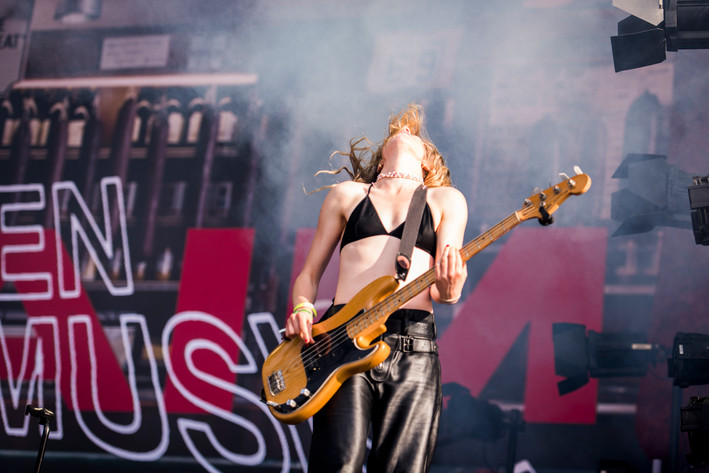 2022-07-03 - Haim från Lollapalooza, Stockholm