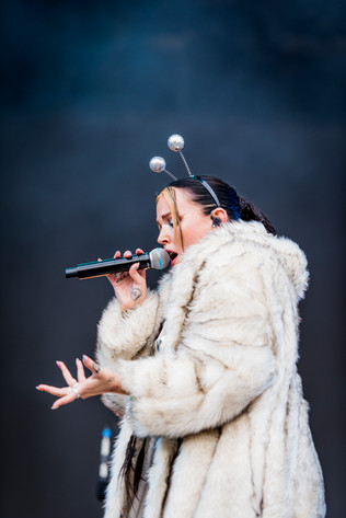 2022-07-03 - Miriam Bryant från Lollapalooza, Stockholm