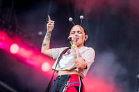 2022-07-03 - Miriam Bryant från Lollapalooza, Stockholm