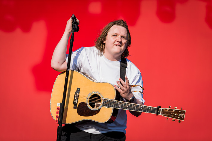 2022-07-03 - Lewis Capaldi från Lollapalooza, Stockholm