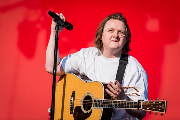 2022-07-03 - Lewis Capaldi från Lollapalooza, Stockholm