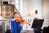 2022-07-06 - Malin Broman & Simon Crawford-Phillips från Södra Mellby Kyrka, Kivik