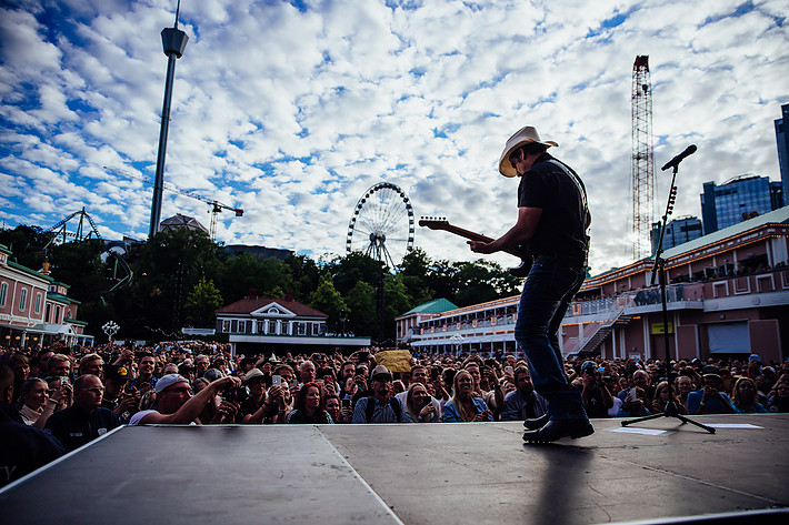 2022-07-27 - Brad Paisley från Liseberg, Göteborg