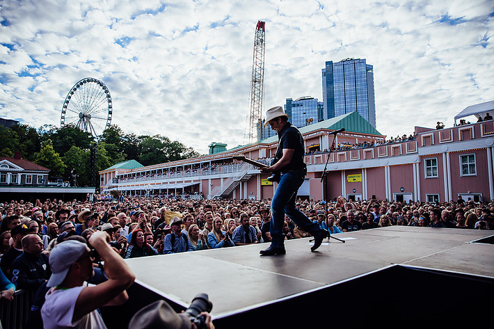 2022-07-27 - Brad Paisley från Liseberg, Göteborg