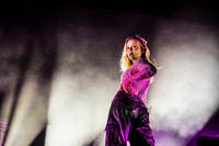 2022-08-05 - Zara Larsson från Skellefteå Summertime, Skellefteå