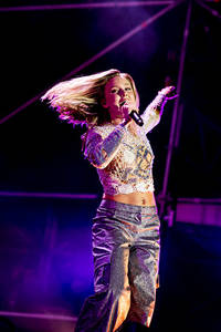 2022-08-05 - Zara Larsson från Skellefteå Summertime, Skellefteå