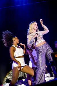 2022-08-05 - Zara Larsson från Skellefteå Summertime, Skellefteå