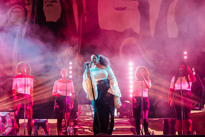 2016-08-13 - Seinabo Sey från Way Out West, Göteborg