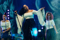 2016-08-13 - Seinabo Sey från Way Out West, Göteborg