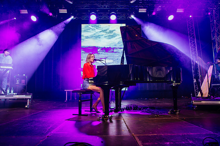 2022-08-12 - Frida Hyvönen från Way Out West, Göteborg