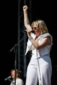2022-08-13 - Ane Brun från Way Out West, Göteborg