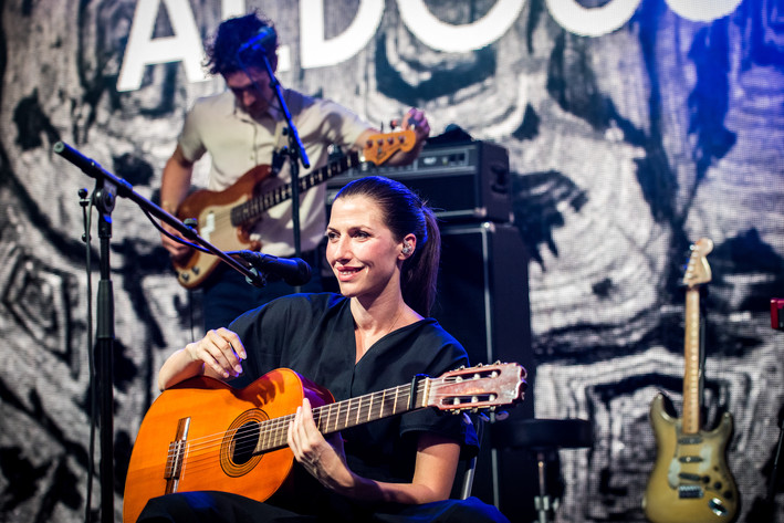 2022-08-13 - Aldous Harding från Way Out West, Göteborg