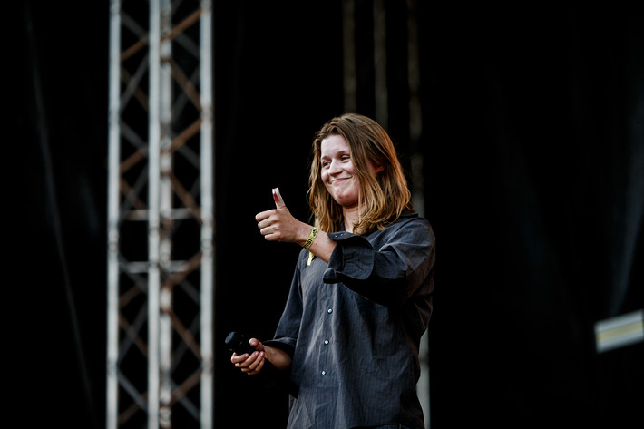 2022-08-13 - girl in red från Way Out West, Göteborg