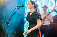 2022-08-13 - Aldous Harding från Way Out West, Göteborg