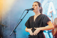 2022-08-13 - Aldous Harding från Way Out West, Göteborg