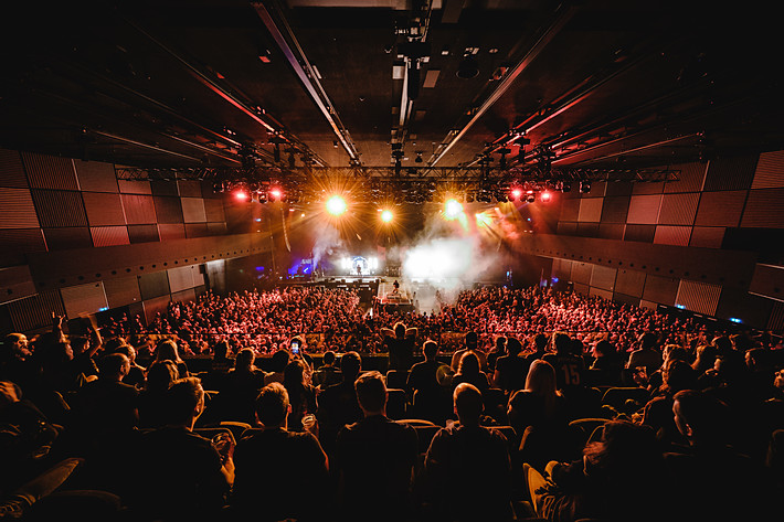 2022-09-16 - While She Sleeps från The Hall, Zürich