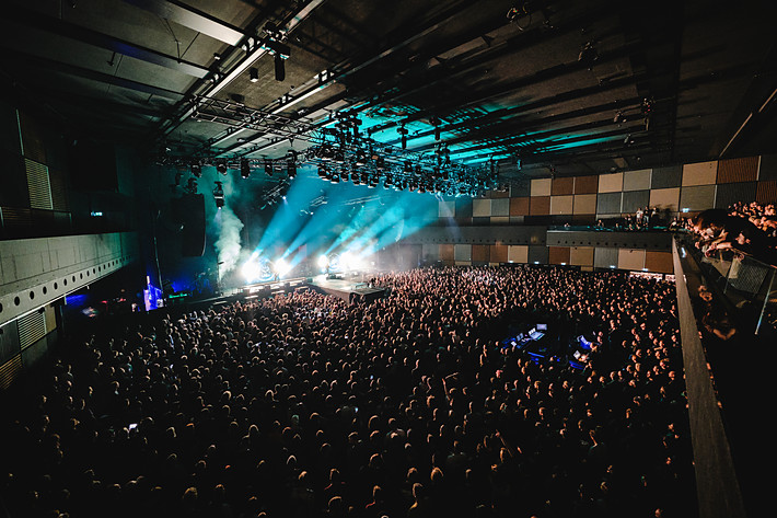 2022-09-16 - While She Sleeps från The Hall, Zürich