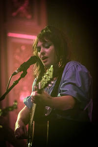 2022-10-09 - Angel Olsen från Berns, Stockholm