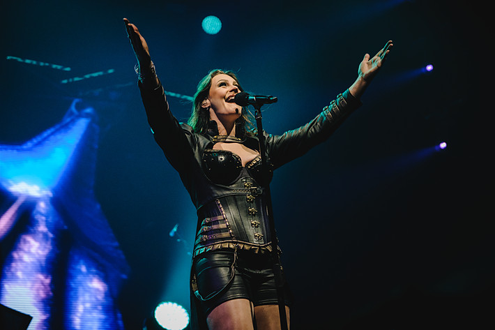 2022-12-16 - Nightwish från Hallenstadion, Zürich