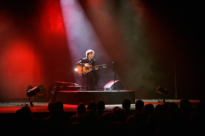 2023-01-12 - José González från Stora Teatern, Göteborg