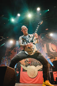 2023-02-18 - Trivium från The Hall, Zürich