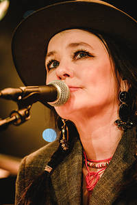 2023-03-13 - Sophie Zelmani från Mühle Hunziken, Bern