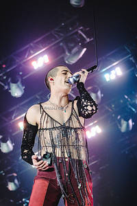 2023-04-26 - Måneskin från Hallenstadion, Zürich
