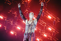 2023-04-26 - Måneskin från Hallenstadion, Zürich