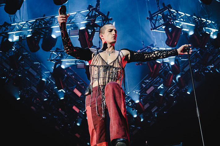 2023-04-26 - Måneskin från Hallenstadion, Zürich
