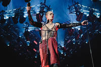 2023-04-26 - Måneskin från Hallenstadion, Zürich