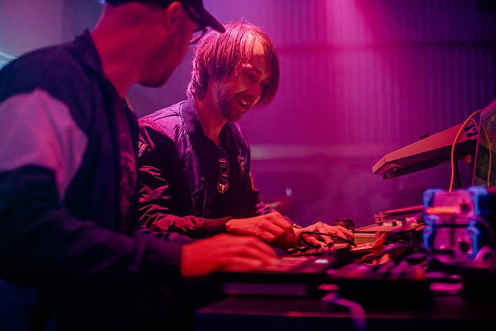 2023-05-26 - Robert Parker vs. Waveshaper från Hus 7, Stockholm