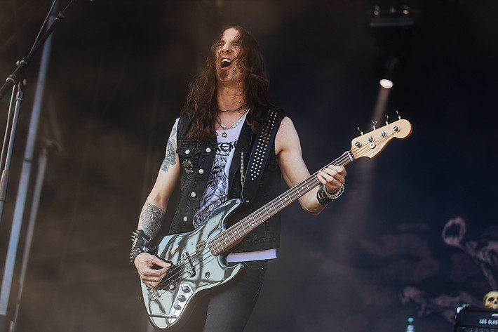 2023-06-07 - Grave från Sweden Rock Festival, Sölvesborg