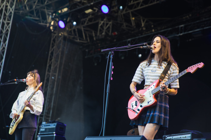2023-06-09 - Warpaint från Rosendal Garden Party, Stockholm
