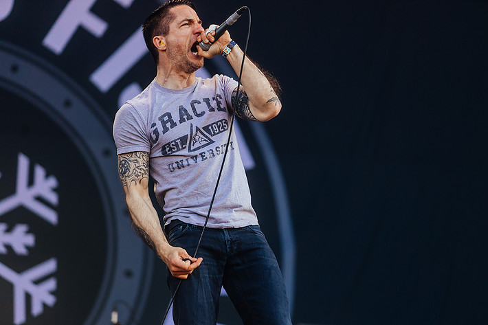 2023-06-09 - Raised Fist från Sweden Rock Festival, Sölvesborg