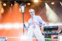 2023-06-10 - Fever Ray från Rosendal Garden Party, Stockholm