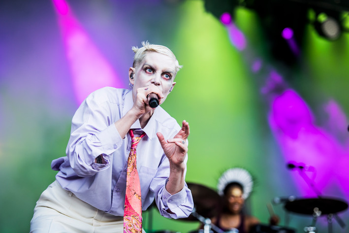 2023-06-10 - Fever Ray från Rosendal Garden Party, Stockholm