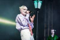 2023-06-10 - Fever Ray från Rosendal Garden Party, Stockholm