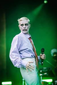 2023-06-10 - Fever Ray från Rosendal Garden Party, Stockholm