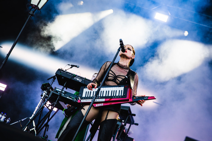 2023-06-10 - Fever Ray från Rosendal Garden Party, Stockholm