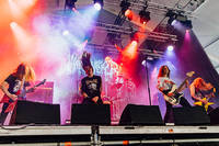 2023-06-10 - Nakkeknaekker från Sweden Rock Festival, Sölvesborg