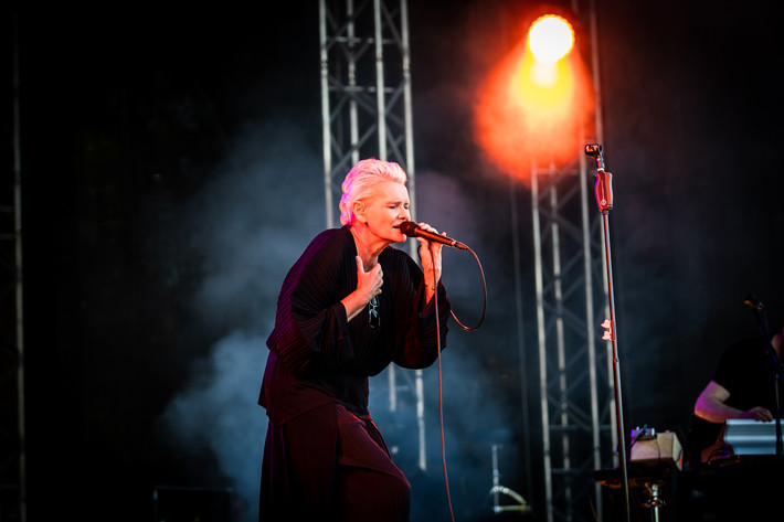 2023-06-11 - Eva Dahlgren från Rosendal Garden Party, Stockholm